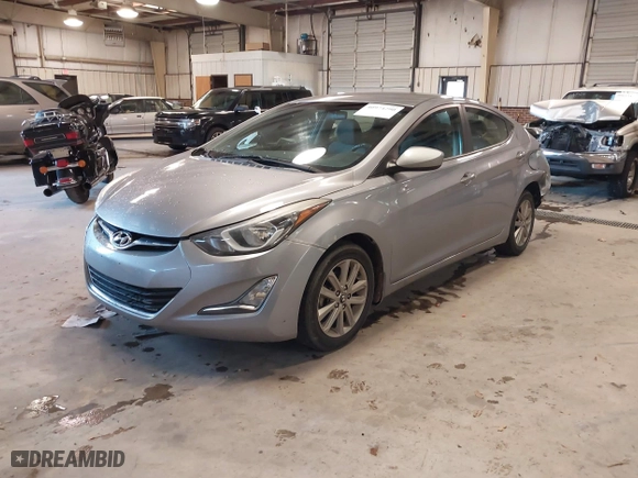 2015 Hyundai Elantra Limited with VIN 5NPDH4AE4FH621474, listed as a IAAI auction lot 40974290 with 132,533 mi miles. Bid and sale history available at carsss.com. Image 2.