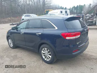 2016 Kia Sorento LX with VIN 5XYPGDA34GG054366, listed as a IAAI auction lot 42126008 with 218,148 mi miles. Bid and sale history available at carsss.com. Image 3.