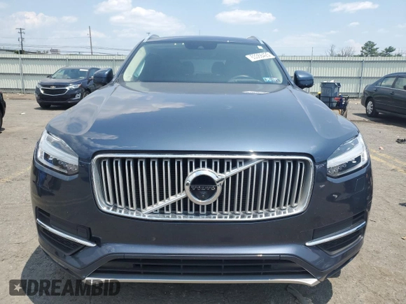 2019 Volvo XC90 Inscription with VIN YV4A22PL5K1442809, listed as a Copart auction lot 63368425 with 82,711 mi miles and Salvage title. Bid and sale history available at DreamBid. Image 5.
