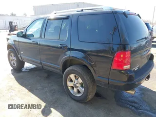 2003 Ford Explorer z VIN 1FMZU85W33ZB13900, wystawiony jako IAAI lot #41479457 z przebiegiem 291 965 mil mil oraz . Historia ofert i sprzedaży dostępna na DreamBid. Obrazek 3.