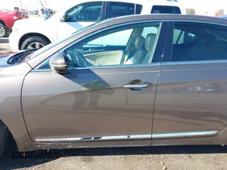 2014 Kia Cadenza Premium with VIN KNALN4D78E5151222, listed as a IAAI auction lot 41419842 with 137,710 mi miles. Bid and sale history available at carsss.com. Image 13.