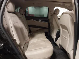 2020 Lincoln Nautilus Reserve with VIN 2LMPJ8KP0LBL33502, listed as a IAAI auction lot 41846725 with 54,347 mi miles and . Bid and sale history available at DreamBid. Image 8.