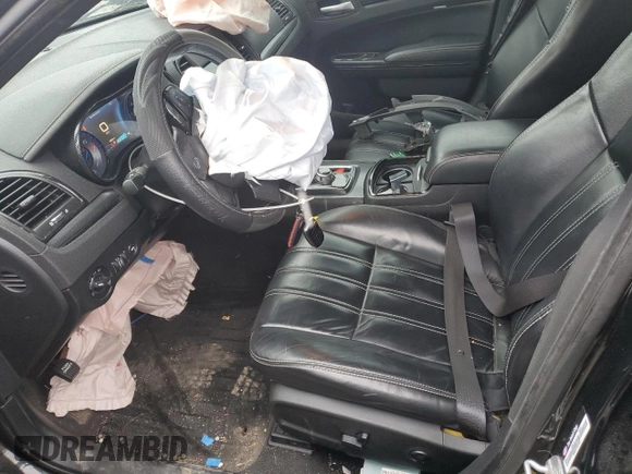 2015 Chrysler 300 with VIN 2C3CCAGG7FH922738, listed as a Copart auction lot 51807485 with 69,900 mi miles and Salvage Title. Bid and sale history available at carsss.com. Image 7.