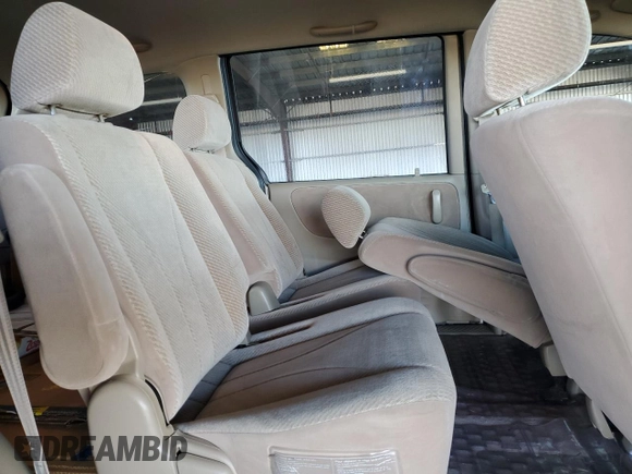 2000 Mazda MPV DX with VIN JM3LW28G8Y0142883, listed as a Copart auction lot 82633154 with 161,196 mi miles and Salvage title. Bid and sale history available at DreamBid. Image 11.