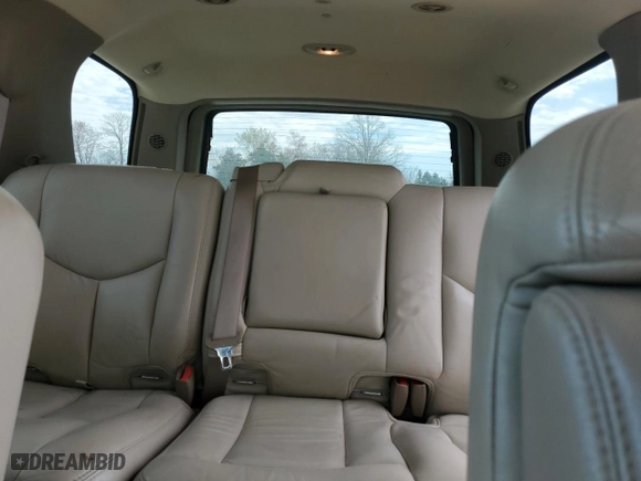 2003 Chevrolet Tahoe Z71 with VIN 1GNEK13Z03R243248, listed as a Copart auction lot 50737415 with 228,580 mi miles and Clean Title. Bid and sale history available at carsss.com. Image 10.