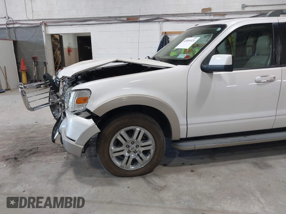 2010 Ford Explorer Eddie Bauer with VIN 1FMEU7EE3AUA06159, listed as a IAAI auction lot 42099321 with 132,149 mi miles. Bid and sale history available at carsss.com. Image 12.