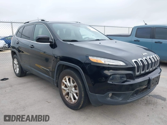 2018 Jeep Cherokee Latitude Plus z VIN 1C4PJLLB8JD537848, wystawiony jako IAAI lot #42105562 z przebiegiem 158 602 mil mil oraz . Historia ofert i sprzedaży dostępna na DreamBid. Obrazek 1.