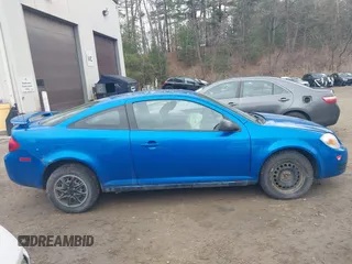 2007 Pontiac G5 with VIN 1G2AL15F877270775, listed as a IAAI auction lot 41869767 with 131,764 mi miles. Bid and sale history available at carsss.com. Image 13.
