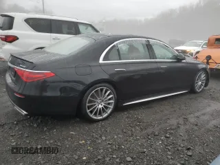 2024 Mercedes-Benz S 580e with VIN W1K6G6KB3RA264513, listed as a Copart auction lot 49379275 with 4,314 mi miles and Non Repairable. Bid and sale history available at DreamBid. Image 3.