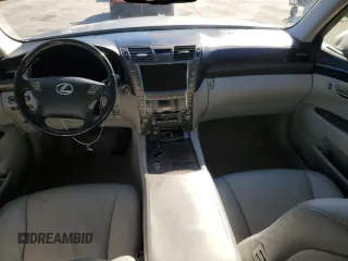 2008 Lexus LS 460 with VIN JTHBL46F185053614, listed as a Copart auction lot 46402145 with 174,227 mi miles and Salvage Title. Bid and sale history available at DreamBid. Image 8.