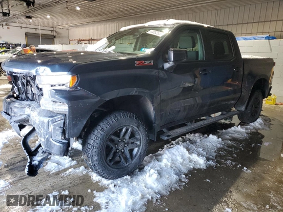 2020 Chevrolet Silverado 1500 LT Trail Boss with VIN 1GCPYFED2LZ285323, listed as a Copart auction lot 44032525 with 37,794 mi miles and Salvage Title. Bid and sale history available at carsss.com. Image 1.
