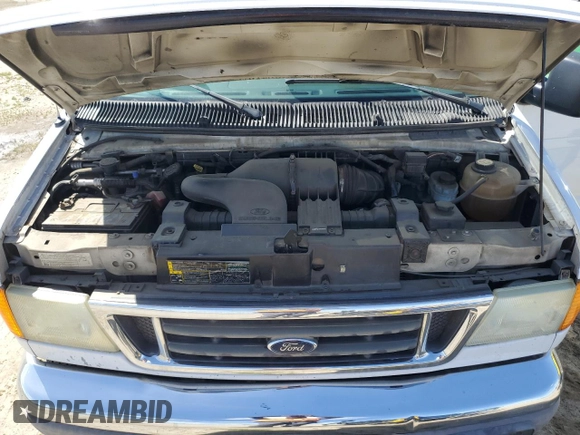 2005 Ford Econoline Passenger XL with VIN 1FBNE31L55HA93452, listed as a Copart auction lot 51860995 with 237,049 mi miles and Clean Title. Bid and sale history available at carsss.com. Image 12.