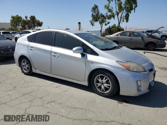 2011 Toyota Prius I z VIN JTDKN3DU4B0260154, wystawiony jako Copart lot #60003505 z przebiegiem 233 633 mil mil oraz Czysty tytuł • Clean title. Historia ofert i sprzedaży dostępna na DreamBid. Obrazek 4.