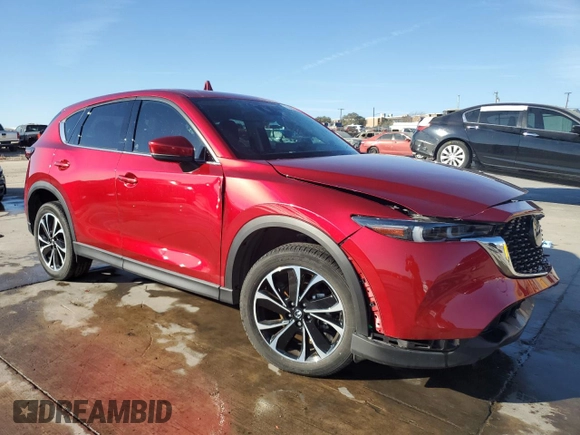 2022 Mazda CX-5 2.5 S Premium Plus Package with VIN JM3KFBEM0N1548636, listed as a Copart auction lot 77492254 with 22,220 mi miles and Non Repairable. Bid and sale history available at carsss.com. Image 4.