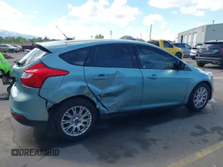 2012 Ford Focus SE with VIN 1FAHP3K24CL394495, listed as a IAAI auction lot 42034167 with 66,833 mi miles and . Bid and sale history available at carsss.com. Image 14.