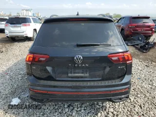 2024 Volkswagen Tiguan SE R-Line Black with VIN 3VV8B7AXXRM069081, listed as a Copart auction lot 56234265 with 14,019 mi miles and Salvage title. Bid and sale history available at DreamBid. Image 6.