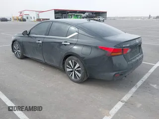 2019 Nissan Altima 2.5 SL with VIN 1N4BL4EV6KC165666, listed as a IAAI auction lot 41793064 with 171,927 mi miles. Bid and sale history available at carsss.com. Image 3.