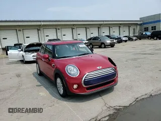 2015 MINI Hardtop 4 Door with VIN WMWXS5C57FT833683, listed as a Copart auction lot 59203865 with 56,226 mi miles and Salvage title. Bid and sale history available at DreamBid. Image 14.