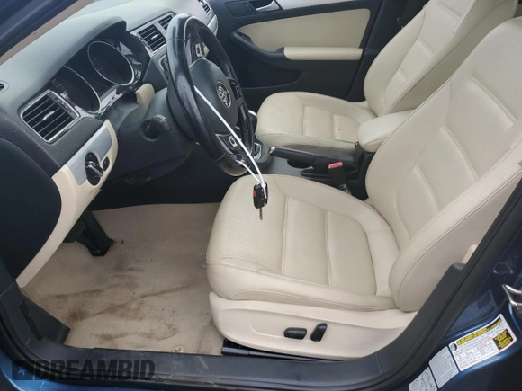 2015 Volkswagen Jetta Sedan Hybrid SEL Premium with VIN 3VW637AJ9FM427293, listed as a Copart auction lot 56322994 with 203,494 mi miles and Clean Title. Bid and sale history available at carsss.com. Image 7.