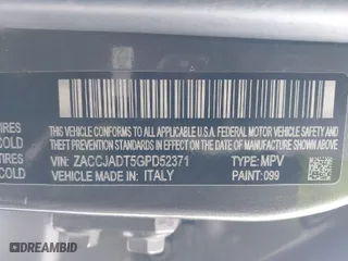 2016 Jeep Renegade Limited with VIN ZACCJADT5GPD52371, listed as a IAAI auction lot 41637114 with 175,162 mi miles. Bid and sale history available at carsss.com. Image 9.