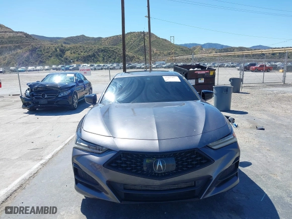 2022 Acura TLX w/A-Spec Package with VIN 19UUB5F52NA003934, listed as a IAAI auction lot 41817694 with 38,273 mi miles. Bid and sale history available at carsss.com. Image 12.