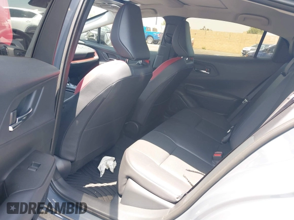 2024 Toyota Prius SE z VIN JTDACACU1R3033326, wystawiony jako IAAI lot #42174204 z przebiegiem 11 273 mil mil oraz . Historia ofert i sprzedaży dostępna na DreamBid. Obrazek 8.