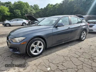 2015 BMW 3 Series 320i xDrive z VIN WBA3C3G55FNT53401, wystawiony jako Copart lot #60574915 z przebiegiem 184 516 mil mil oraz Czysty tytuł • Clean title. Historia ofert i sprzedaży dostępna na DreamBid. Obrazek 1.