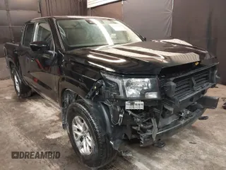 2024 Nissan Frontier PRO-4X with VIN 1N6ED1EK2RN643036, listed as a IAAI auction lot 41395401 with 24,799 mi miles. Bid and sale history available at carsss.com. Image 1.