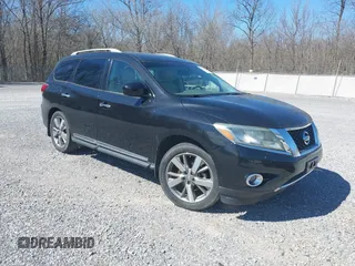 2015 Nissan Pathfinder SL with VIN 5N1AR2MM2FC618166, listed as a IAAI auction lot 41827244 with 60,505 mi miles and . Bid and sale history available at DreamBid. Image 1.
