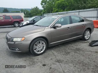 2007 Volvo S80 V8 z VIN YV1AH852071020057, wystawiony jako Copart lot #61176825 z przebiegiem 1 185 225 mil mil oraz Czysty tytuł • Clean title. Historia ofert i sprzedaży dostępna na DreamBid. Obrazek 1.