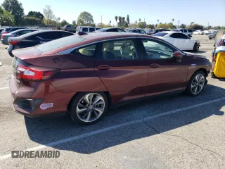 2018 Honda Clarity Plug-In Hybrid with VIN JHMZC5F18JC013539, listed as a Copart auction lot 47601514 with 63,590 mi miles. Bid and sale history available at carsss.com. Image 3.