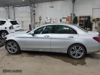 2016 Mercedes-Benz C-Class C 300 Luxury with VIN 55SWF4KB4GU163095, listed as a IAAI auction lot 41961990 with 41,293 mi miles. Bid and sale history available at carsss.com. Image 15.