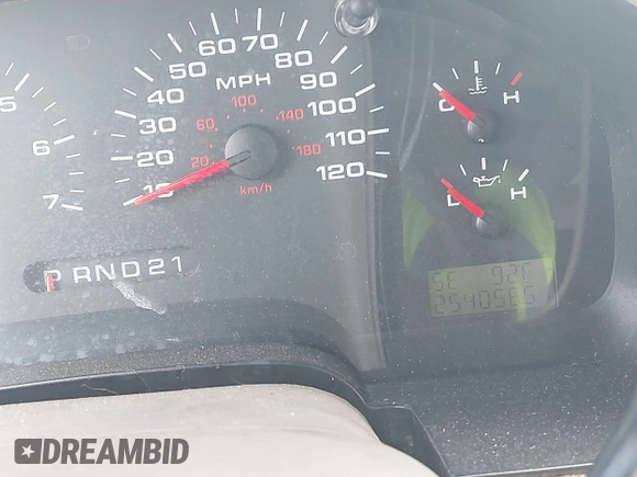 2004 Ford F-150 STX with VIN 1FTRX12W84NB06070, listed as a IAAI auction lot 42614653 with 254,056 mi miles and . Bid and sale history available at DreamBid. Image 7.