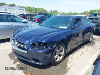 2014 Dodge Charger SE with VIN 2C3CDXBG1EH130526, listed as a IAAI auction lot 41996912 with 161,485 mi miles. Bid and sale history available at carsss.com. Image 6.