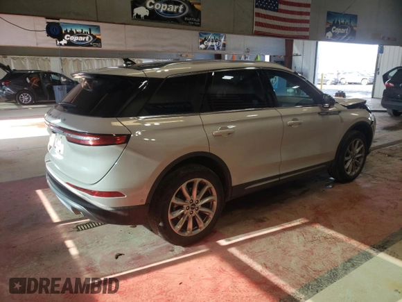 2022 Lincoln Corsair Standard z VIN 5LMCJ1D90NUL27385, wystawiony jako Copart lot #47445625 z przebiegiem 7 560 mil mil oraz Szkoda całkowita • Salvage title. Historia ofert i sprzedaży dostępna na DreamBid. Obrazek 3.