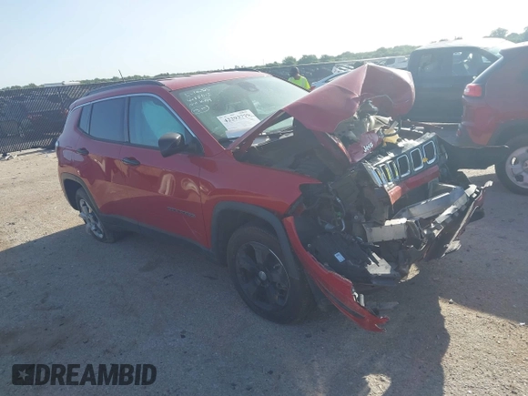 2018 Jeep Compass Latitude with VIN 3C4NJDBB2JT331384, listed as a IAAI auction lot 42293779 with 72,472 mi miles and . Bid and sale history available at DreamBid. Image 1.