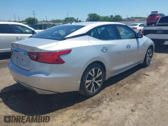 2016 Nissan Maxima SV z VIN 1N4AA6AP4GC434730, wystawiony jako IAAI lot #42231308 z przebiegiem 42 239 mil mil oraz . Historia ofert i sprzedaży dostępna na DreamBid. Obrazek 4.