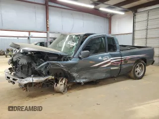 2006 GMC Sierra 1500 SLE1 z VIN 1GTEC19Z06Z239850, wystawiony jako Copart lot #86286094 z przebiegiem Nie podano mil oraz Szkoda całkowita • Salvage title. Historia ofert i sprzedaży dostępna na DreamBid. Obrazek 1.