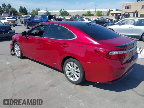 2013 Lexus ES 300h z VIN JTHBW1GGXD2010589, wystawiony jako IAAI lot #42149715 z przebiegiem 174 252 mil mil oraz . Historia ofert i sprzedaży dostępna na DreamBid. Obrazek 3.