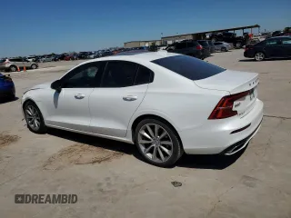 2021 Volvo S60 Momentum with VIN 7JR102FZ5MG108585, listed as a Copart auction lot 47797984 with 47,160 mi miles. Bid and sale history available at carsss.com. Image 2.