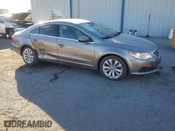 2012 Volkswagen CC Sport PZEV with VIN WVWNP7AN6CE533613, listed as a Copart auction lot 82024884 with 108,089 mi miles and Salvage Title. Bid and sale history available at carsss.com. Image 4.