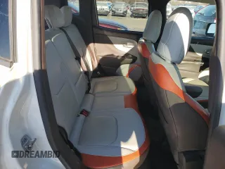 2015 Jeep Renegade Limited with VIN ZACCJBDT0FPB59788, listed as a Copart auction lot 42607025 with 60,191 mi miles and Salvage Title. Bid and sale history available at DreamBid. Image 11.