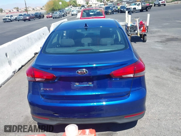 2017 Kia Forte LX with VIN 3KPFK4A77HE137768, listed as a IAAI auction lot 42019109 with 88,324 mi miles. Bid and sale history available at carsss.com. Image 16.