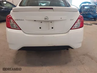 2019 Nissan Versa Sedan SV with VIN 3N1CN7AP1KL881058, listed as a IAAI auction lot 42032907 with 106,842 mi miles. Bid and sale history available at carsss.com. Image 6.