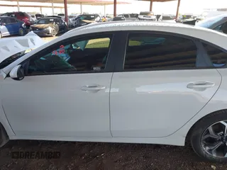 2020 Kia Forte LXS with VIN 3KPF24AD8LE213836, listed as a IAAI auction lot 40313445 with 60,822 mi miles and . Bid and sale history available at carsss.com. Image 14.