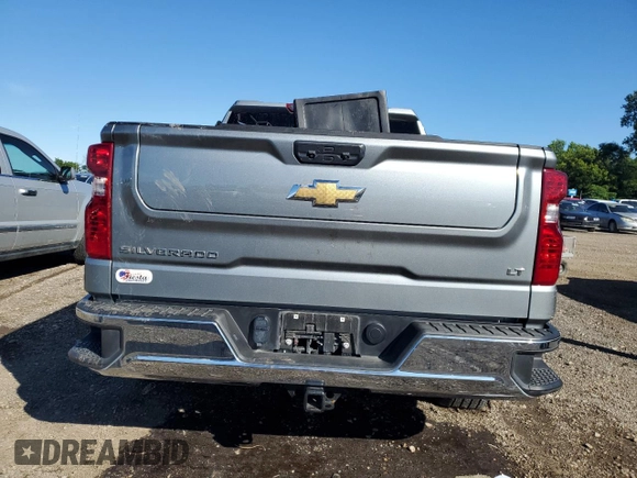 2024 Chevrolet Silverado 1500 LT with VIN 2GCPACEDXR1135786, listed as a Copart auction lot 60691394 with 25,606 mi miles and Salvage Title. Bid and sale history available at DreamBid. Image 6.