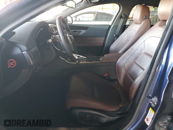 2016 Jaguar XF 35t R-Sport with VIN SAJBF4BV1GCY06429, listed as a Copart auction lot 89359235 with 64,886 mi miles and Clean Title. Bid and sale history available at carsss.com. Image 7.