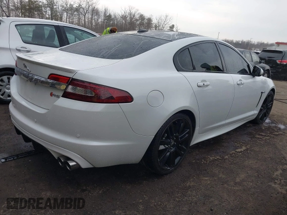 2011 Jaguar XF with VIN SAJWA0JC1BMR88080, listed as a IAAI auction lot 41671137 with Not Provided miles and . Bid and sale history available at DreamBid. Image 4.