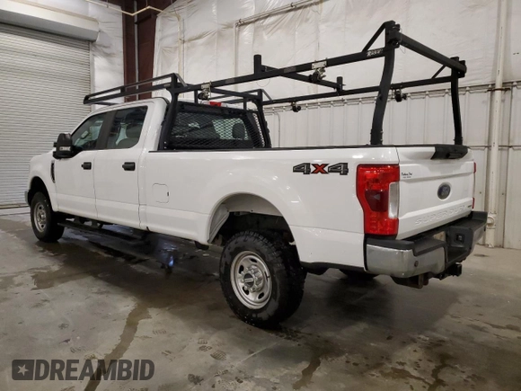 2017 Ford F-250 Lariat z VIN 1FT7W2B6XHEB62470, wystawiony jako Copart lot #57589055 z przebiegiem 131 273 mil mil oraz Czysty tytuł • Clean title. Historia ofert i sprzedaży dostępna na DreamBid. Obrazek 2.
