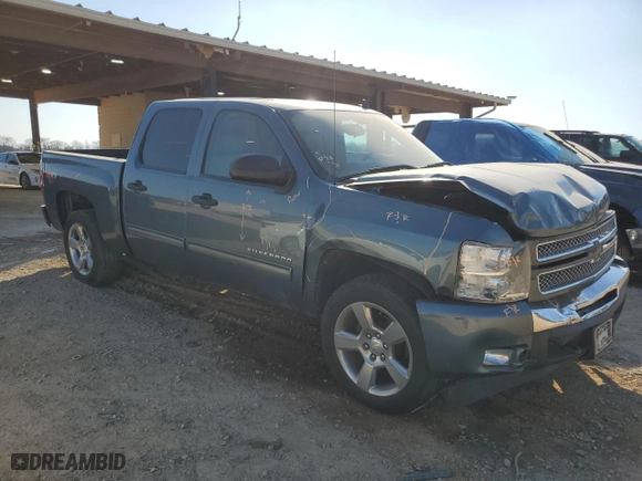 2010 Chevrolet Silverado 1500 LT with VIN 3GCRCSE08AG235827, listed as a Copart auction lot 46682415 with 152,788 mi miles and Salvage Title. Bid and sale history available at carsss.com. Image 4.